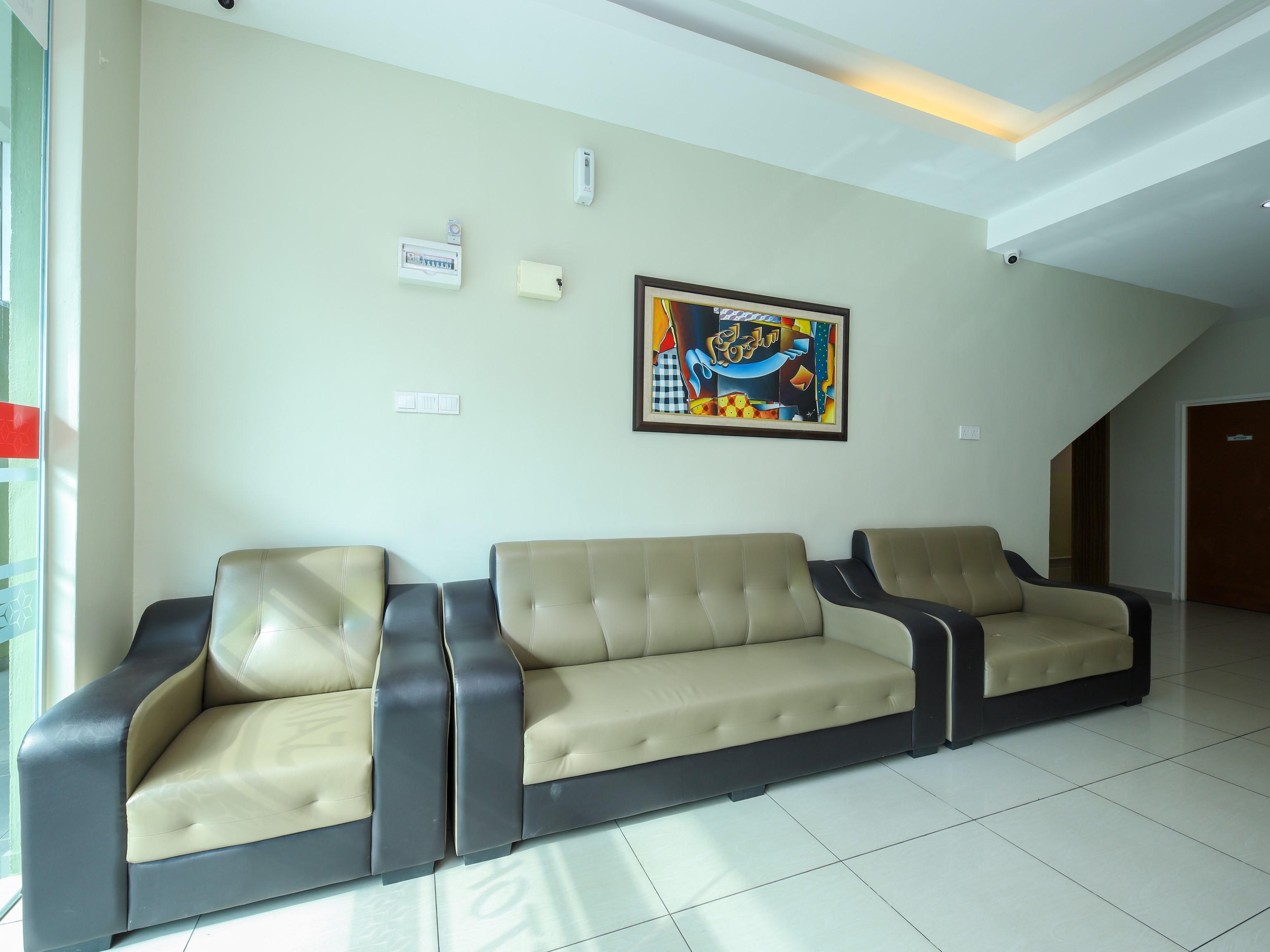 โอโย 89839 ริอาซ โฮเต็ล Hotel Malacca ภายนอก รูปภาพ